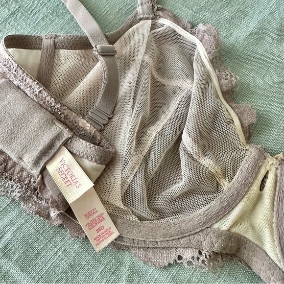 Body by Victoria Unlined Demi Bra - Picture 4 of 5